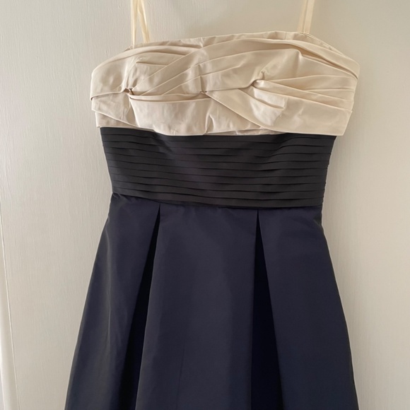 BCBGMAXAZRIA Cummerbund Bubble Hem Strapless Dress Size 2 - Picture 2 of 13